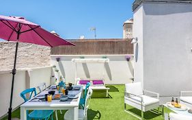 Atico terraza privada piscina centro ac nuevo 1hab