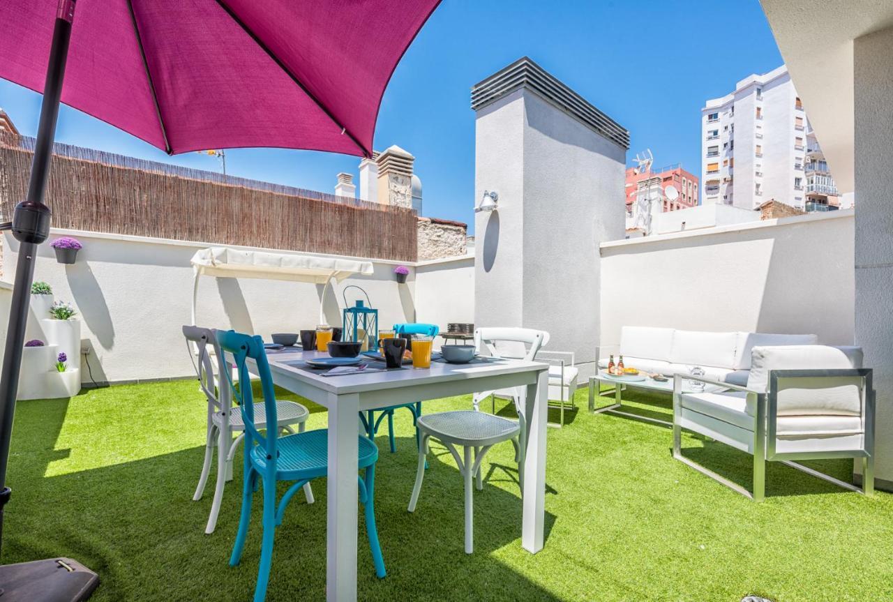 Apartamento Atico terraza privada piscina centro ac nuevo 1hab Málaga Exterior foto